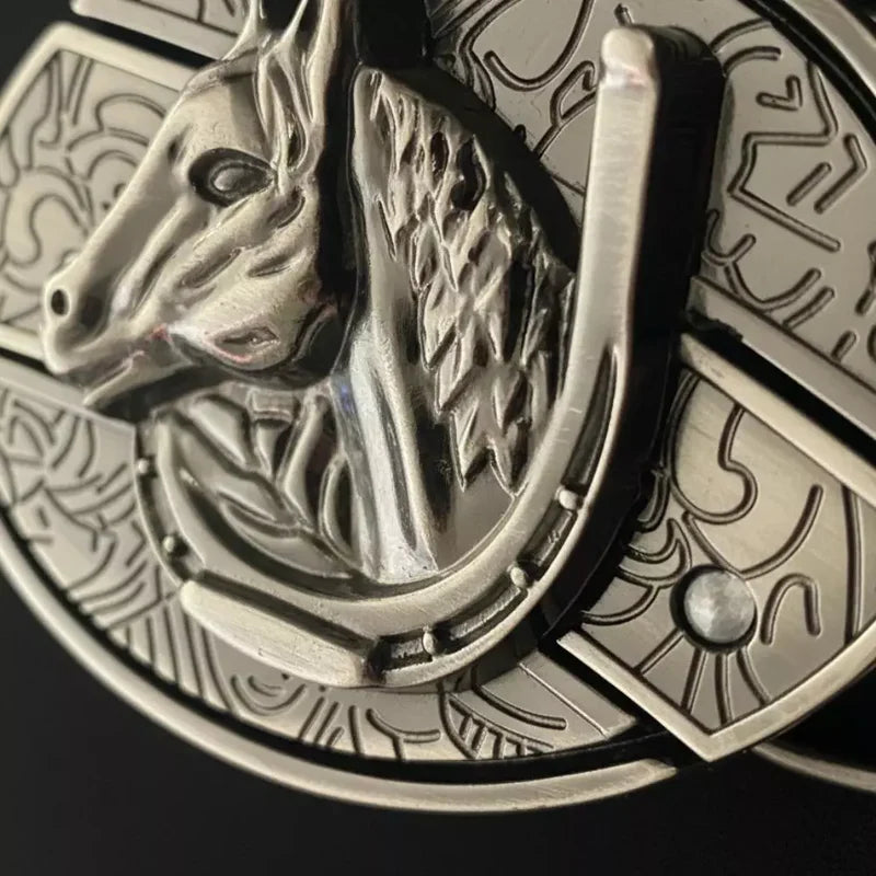 Fivela Cavalo de Aço com Canivete Secret